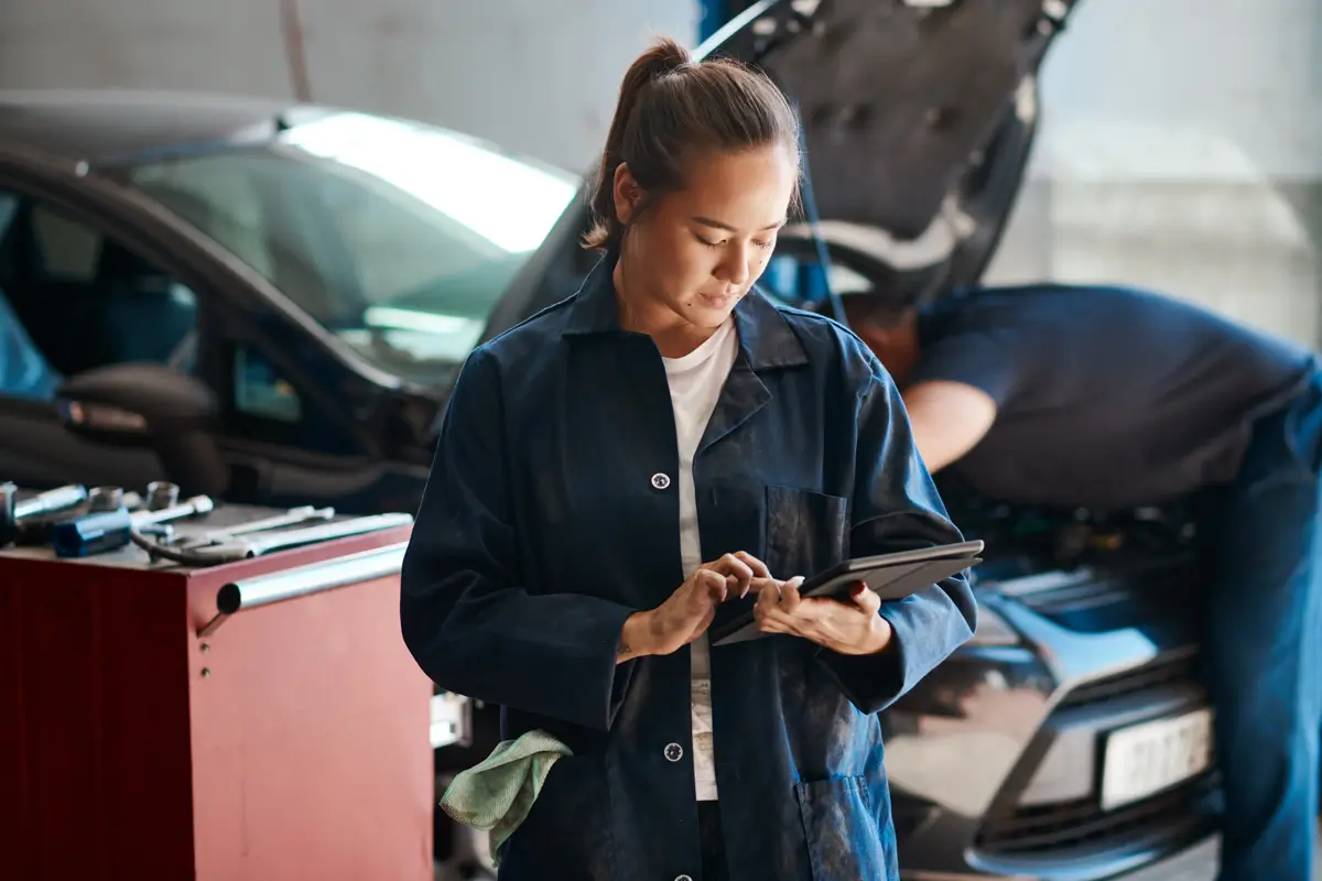 Parts Employee ordering parts online